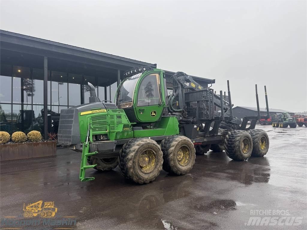 John Deere 1210G フォワーダー