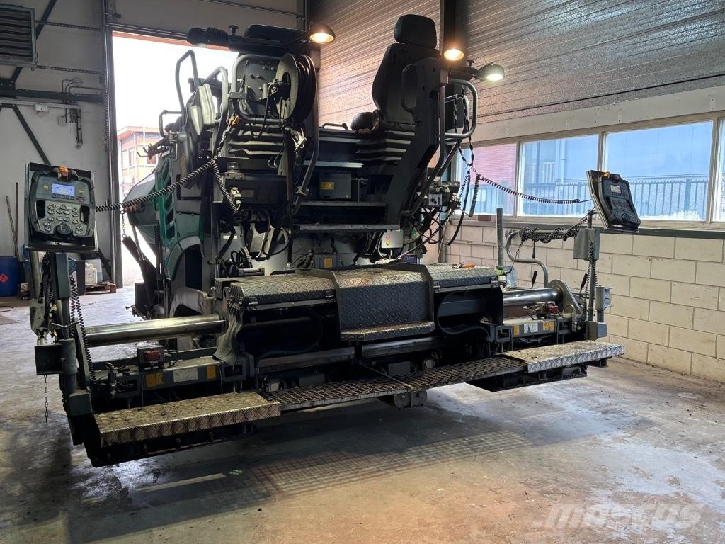 Vögele Super 1300-3i スクレイパー