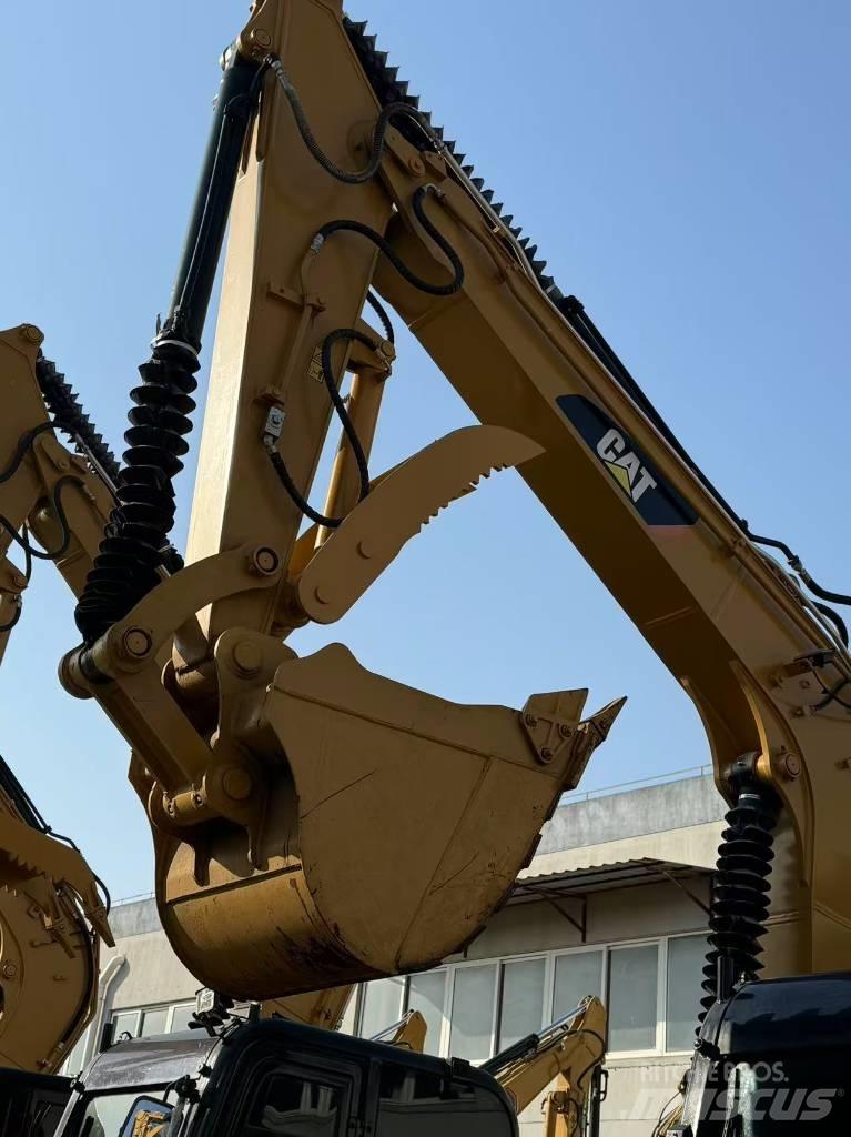 CAT 308E2 中型油圧ショベル 7ｔ-12ｔ（ユンボ・パワーショベル・バックホー）