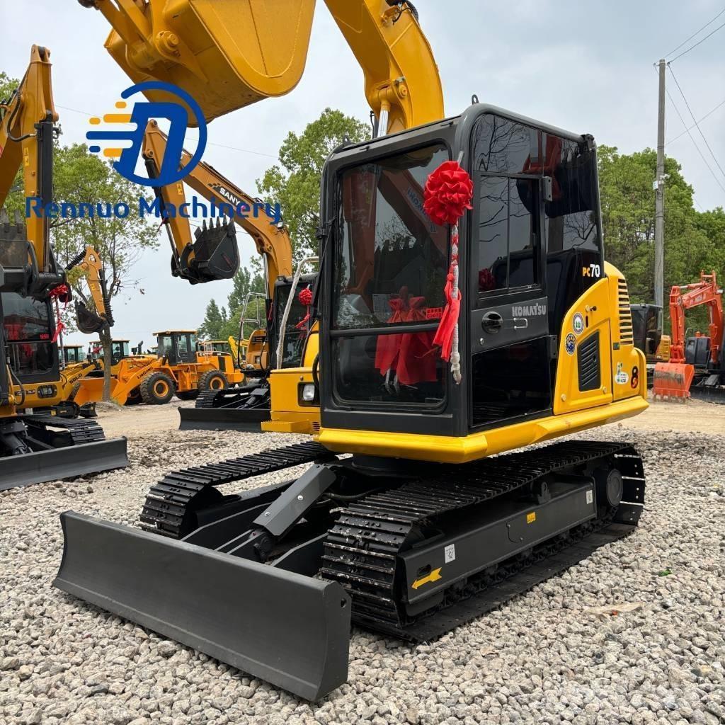 Komatsu PC 70-8 ミニ油圧ショベル 7t以下（ミニユンボ・ミニディガー）