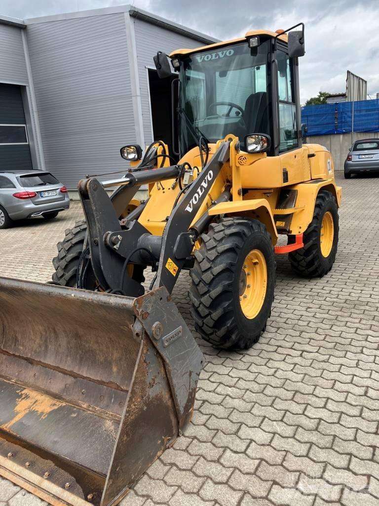 Volvo L 30 G ホイールローダー・タイヤショベル