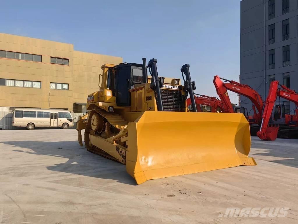 CAT D8R ブルドーザー