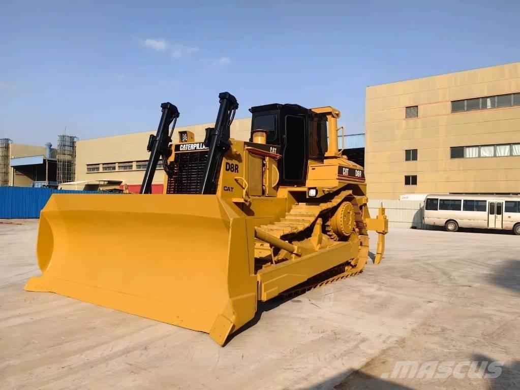 CAT D8R ブルドーザー