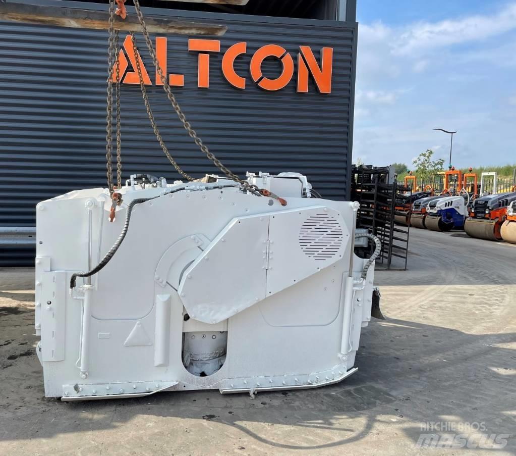 Wirtgen WS 250 アスファルトリサイクルマシン