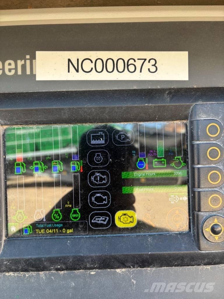 McCloskey I44RV3 クラッシャー固定式