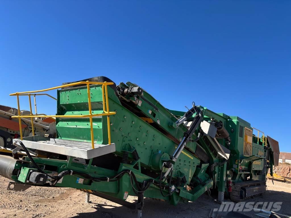 McCloskey I44RV3 クラッシャー固定式