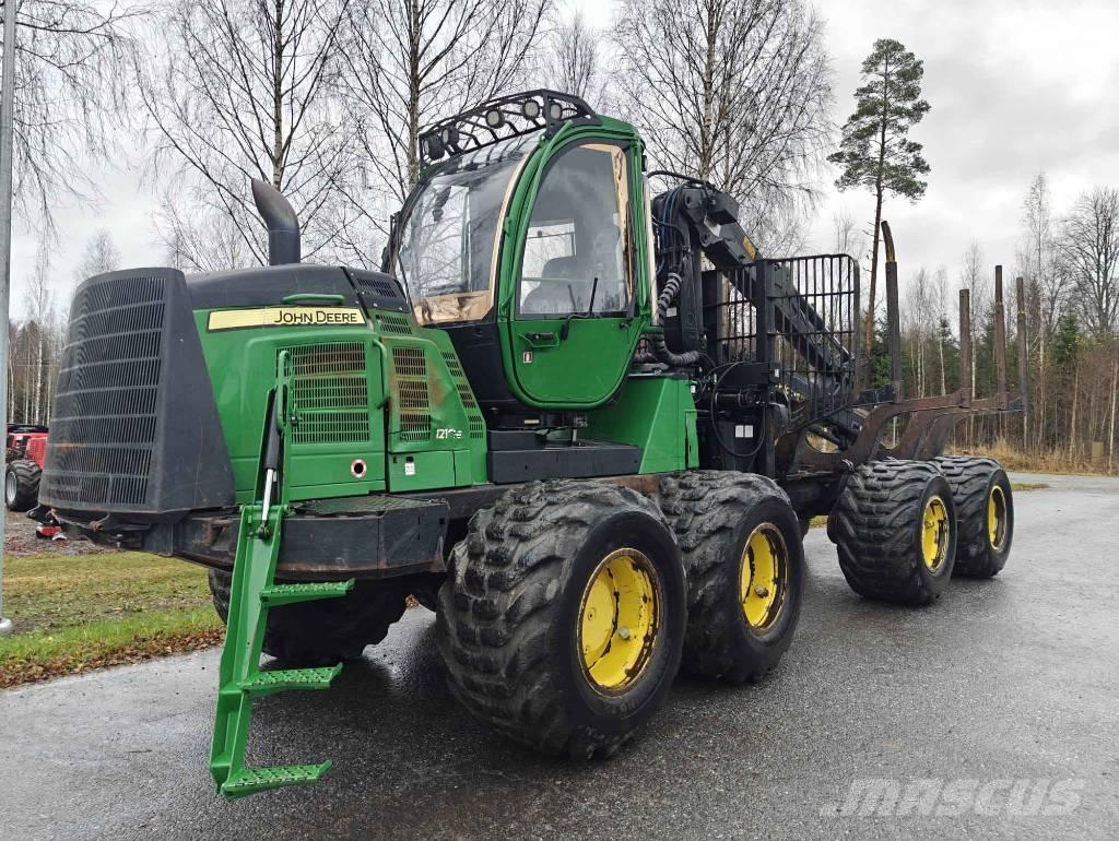 John Deere 1210 E フォワーダー