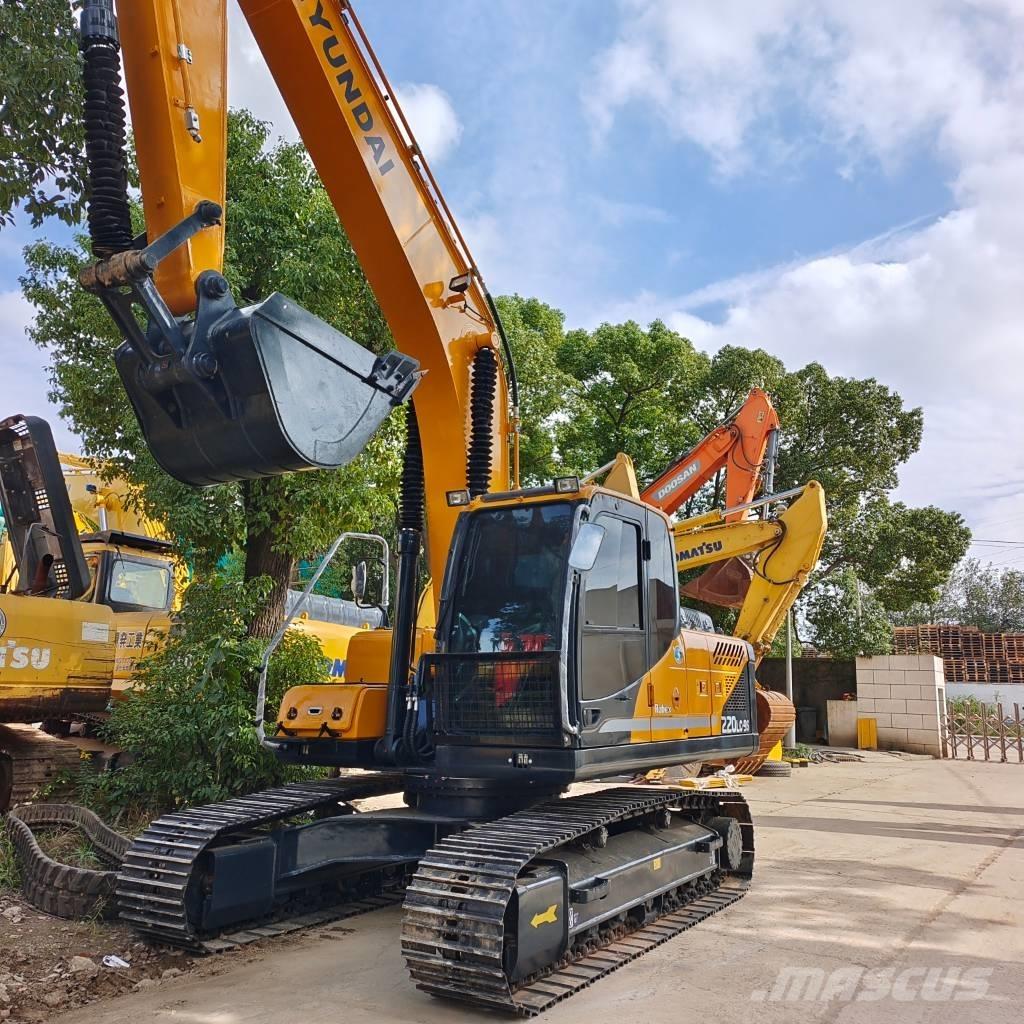 Hyundai 220 LC-9S 大型油圧ショベル12t以上（パワーショベル・ユンボ）