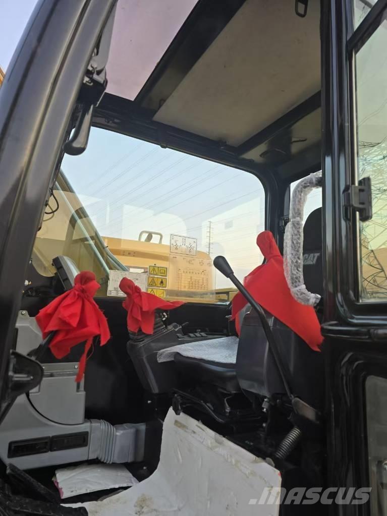 CAT 307 ミニ油圧ショベル 7t以下（ミニユンボ・ミニディガー）