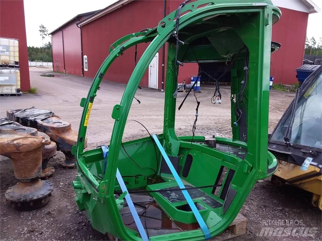 John Deere E/G キャビン及び内装