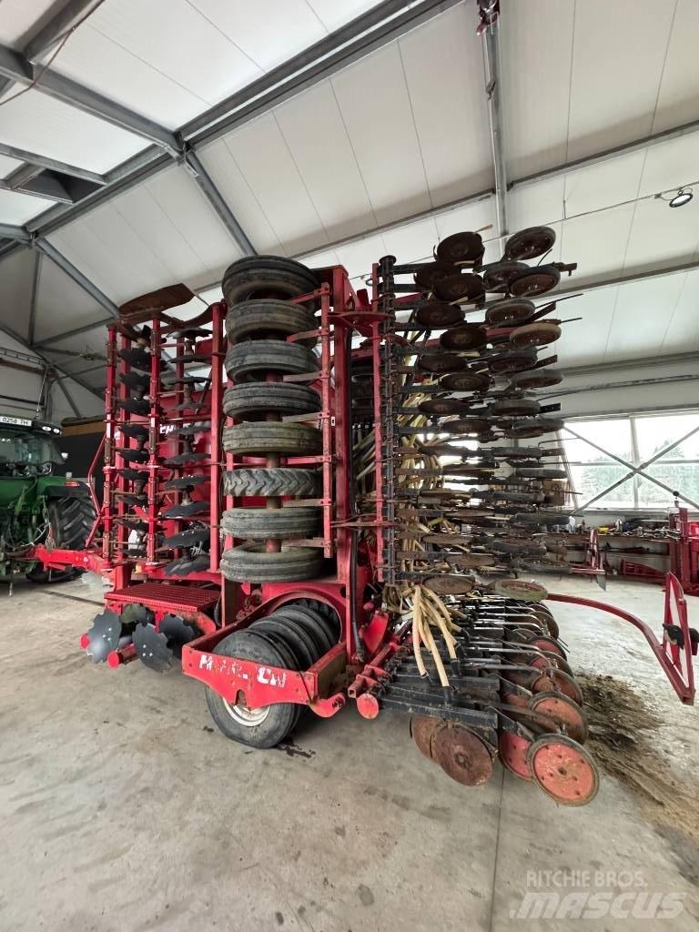 Horsch Pronto 8 DC ドリル