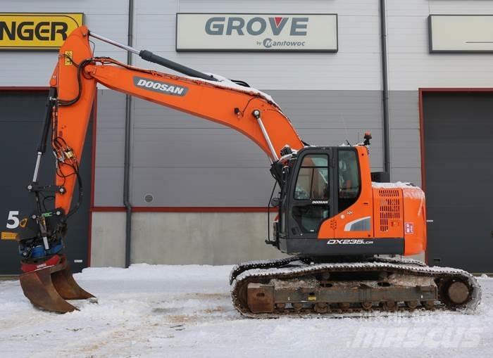 Doosan DX235LCR-5 大型油圧ショベル12t以上（パワーショベル・ユンボ）