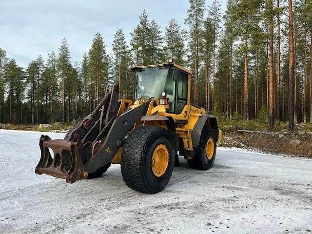 Volvo L120F ホイールローダー・タイヤショベル