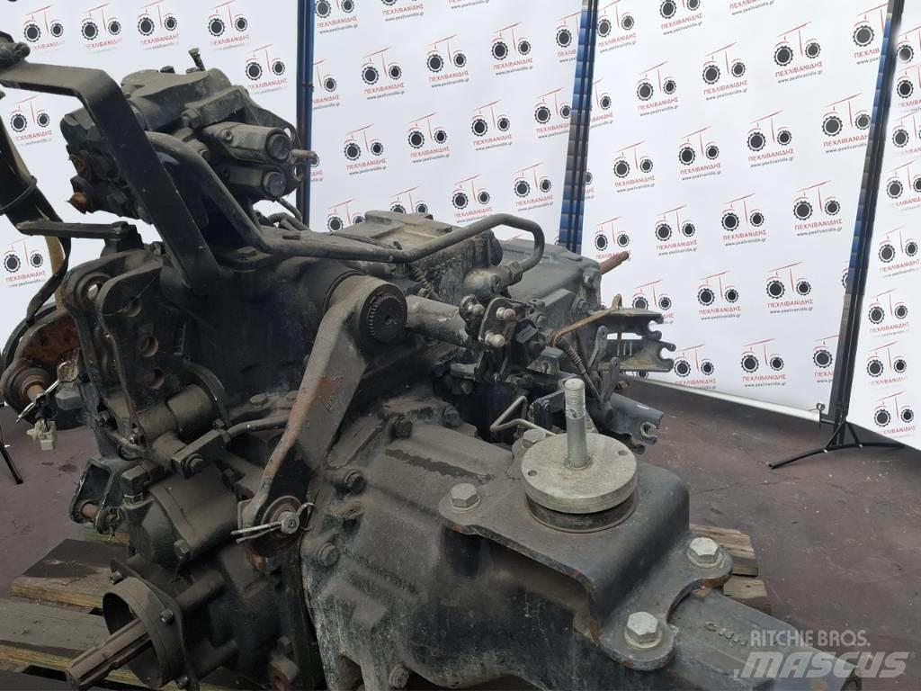 New Holland CNH トランスミッション