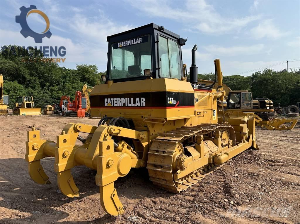 CAT D6G ブルドーザー