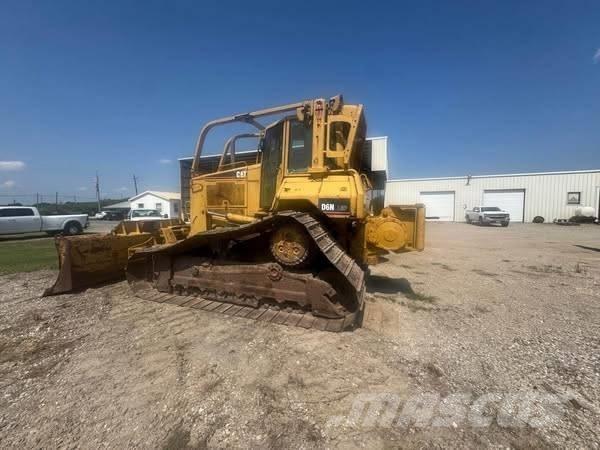 CAT D 6 N ブルドーザー