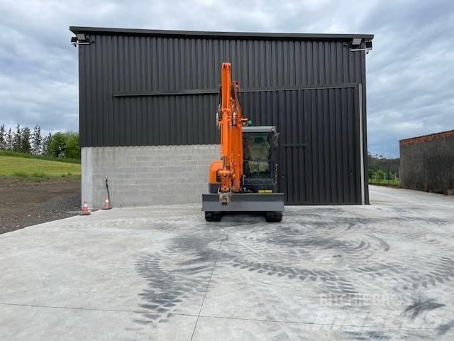 Doosan DX 63 ミニ油圧ショベル 7t以下（ミニユンボ・ミニディガー）