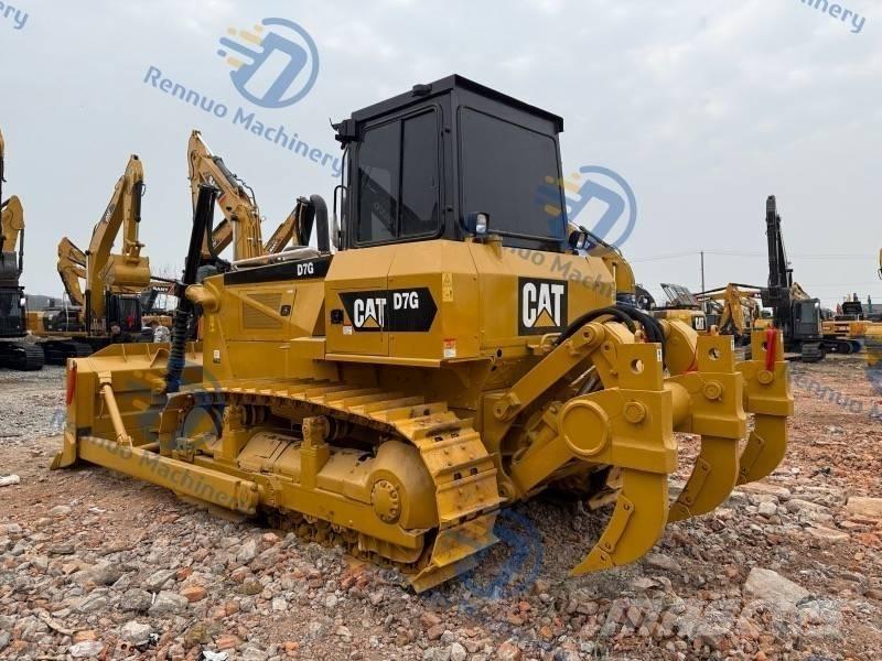 CAT D 7 G ブルドーザー