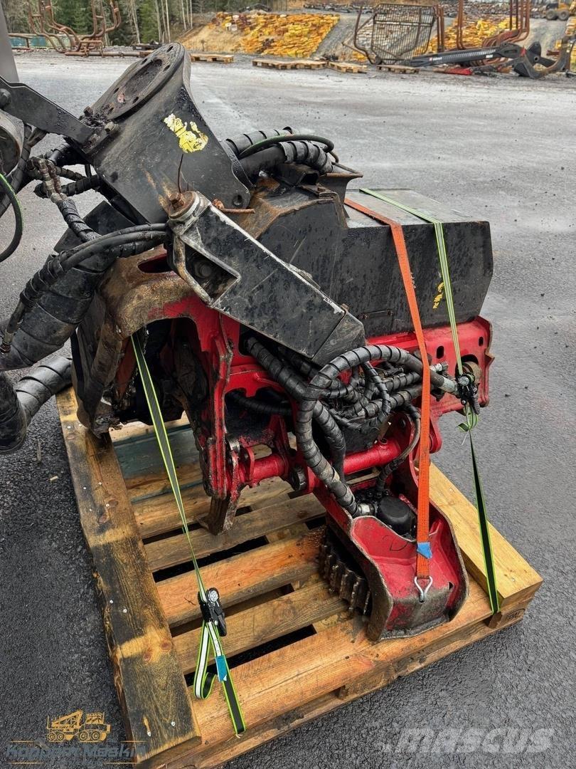 Waratah H413 ハーベスタヘッド