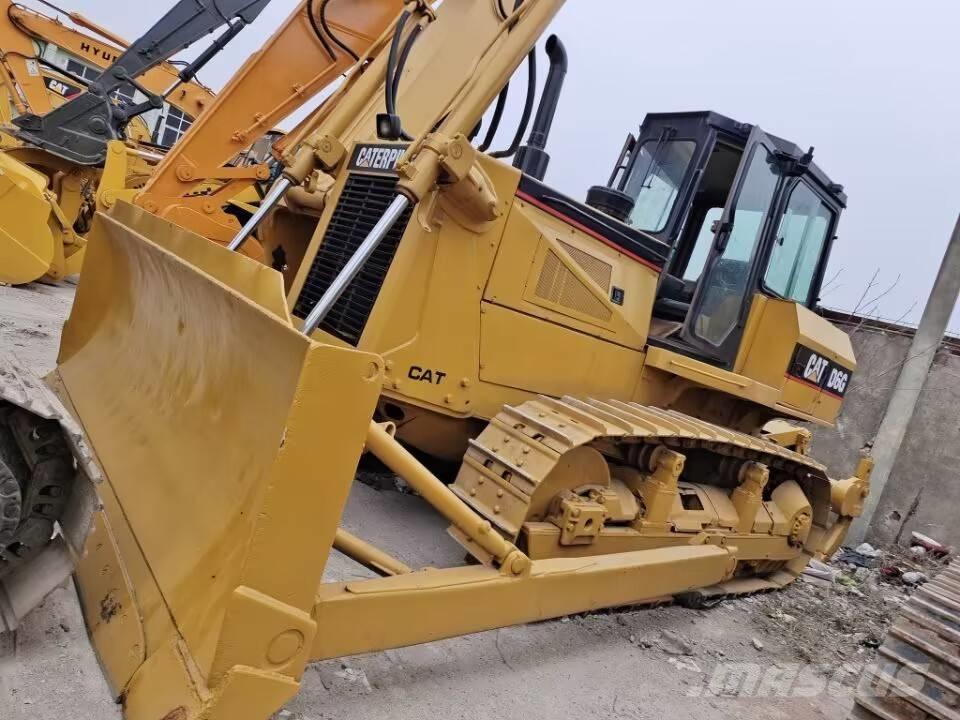 CAT D 6 G ブルドーザー