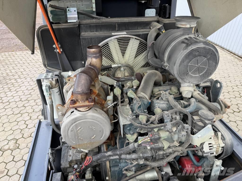 Dynapac CA 1300 D 振動ローラ