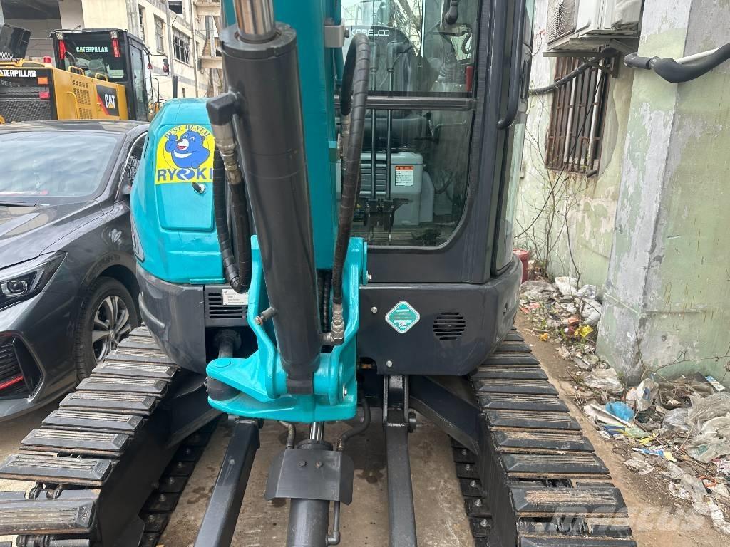Kobelco SK 35 SR-5 ミニ油圧ショベル 7t以下（ミニユンボ・ミニディガー）