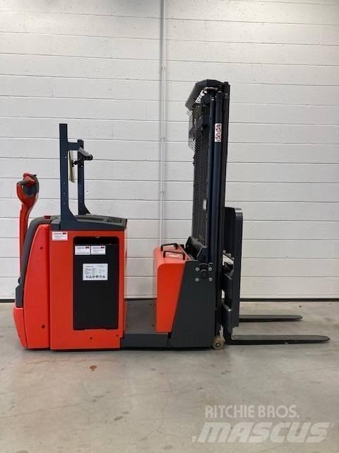 Linde L12AC/1171-01 ウォーキンフォークリフト