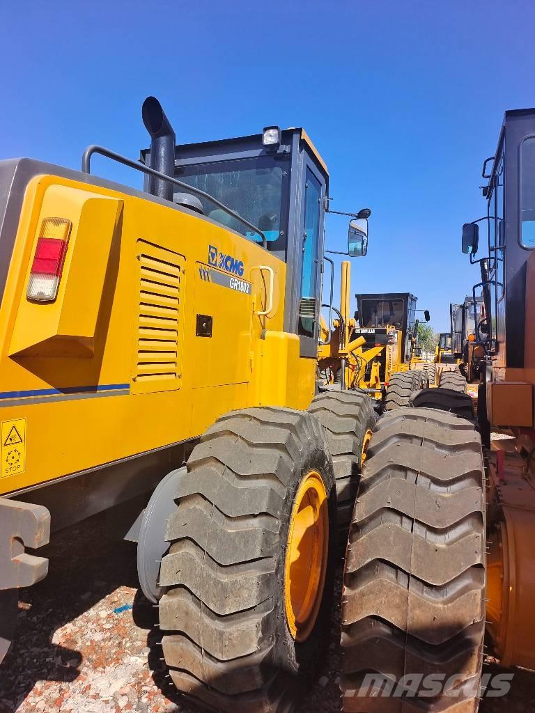 XCMG GR 180 モーターグレーダー