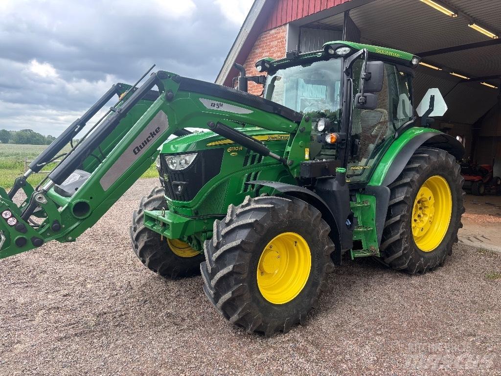 John Deere 6130 R トラクター