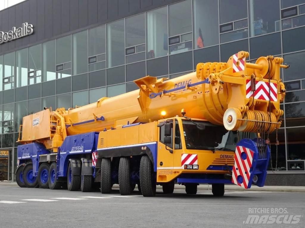Terex Demag AC 700 オールテレーンクレーン