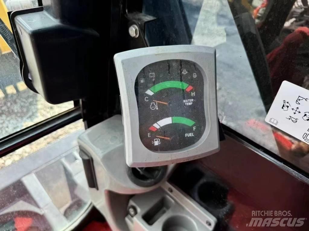 CAT 307E2 大型油圧ショベル12t以上（パワーショベル・ユンボ）