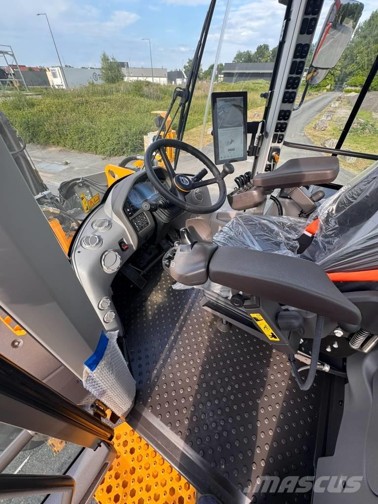 Volvo L 120 H2 ホイールローダー・タイヤショベル