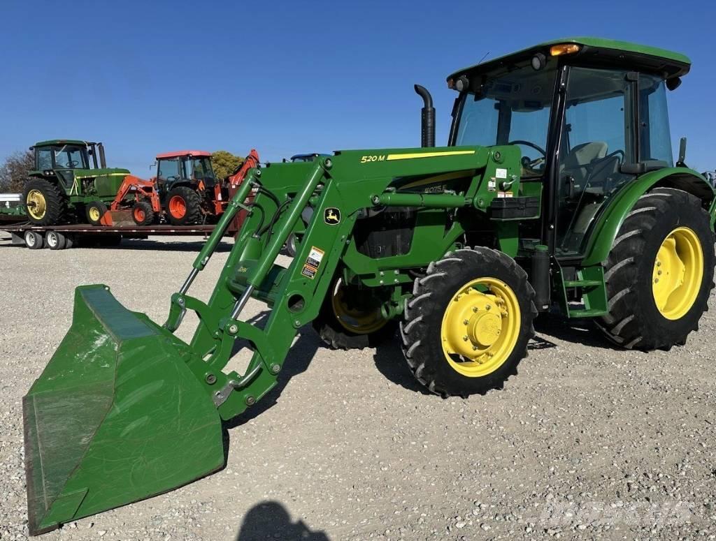 John Deere 5075 E トラクター