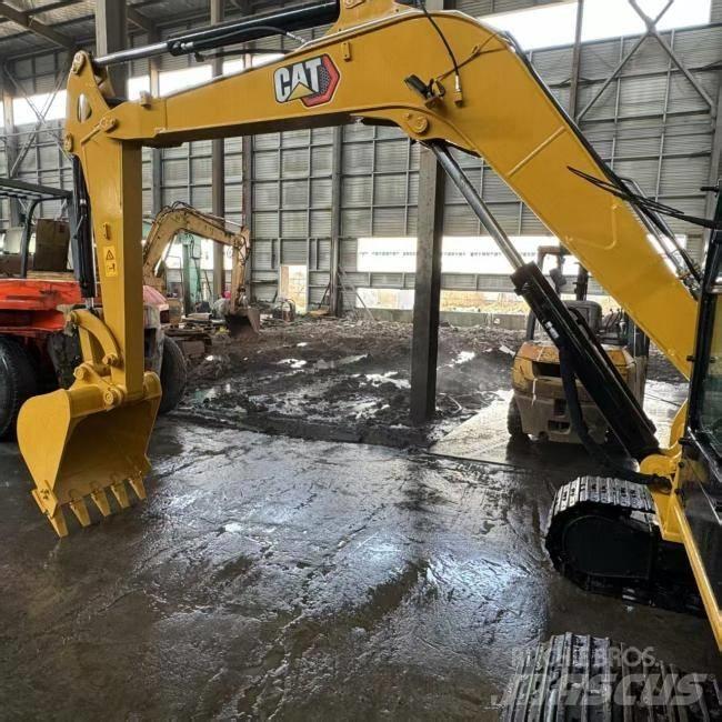 CAT 305.5 E ミニ油圧ショベル 7t以下（ミニユンボ・ミニディガー）