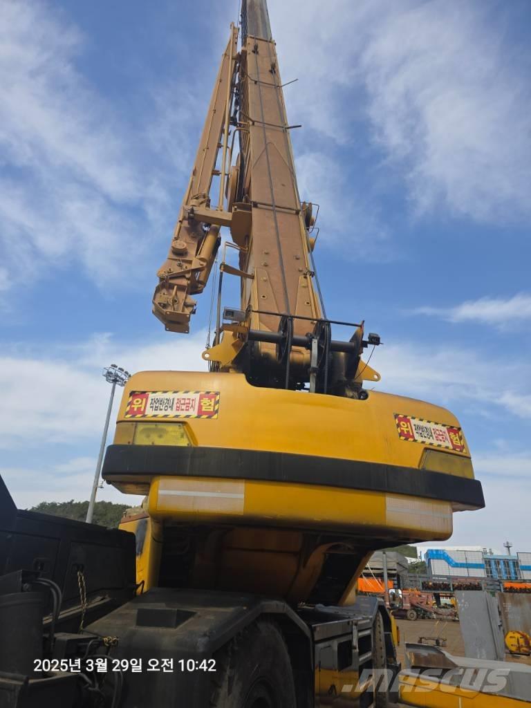 Kobelco RK 450 ラフテレーンクレーン