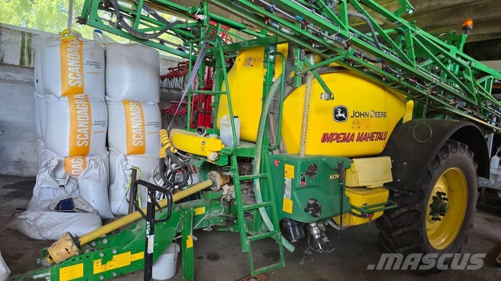 John Deere M 740 i 牽引型スプレイヤー