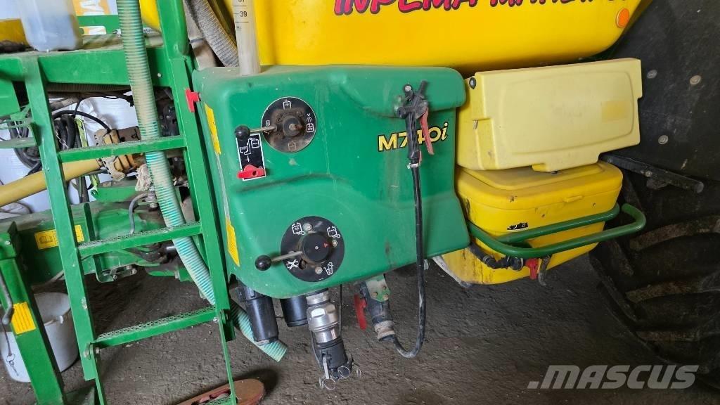 John Deere M 740 i 牽引型スプレイヤー