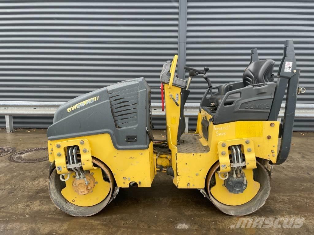 Bomag BW 90 AD-5 タンデムローラ