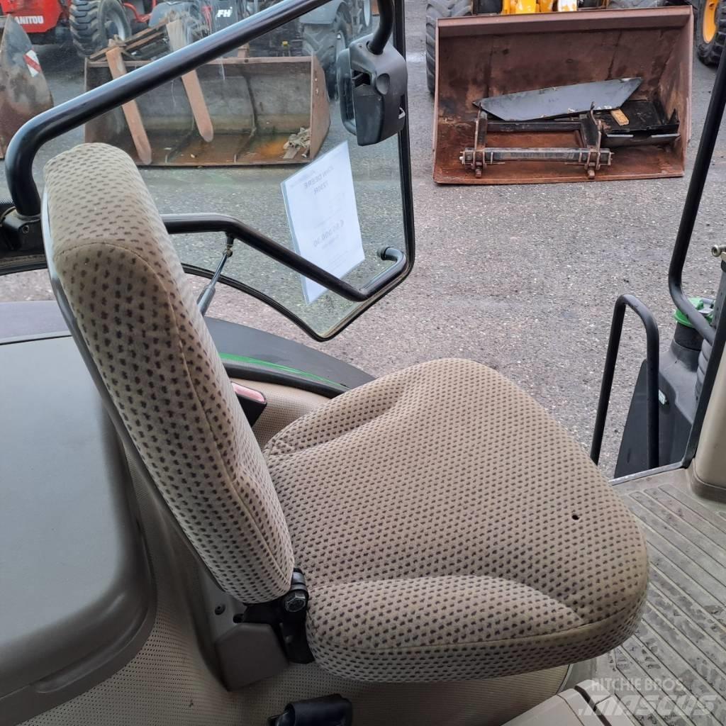 John Deere 7230 R トラクター