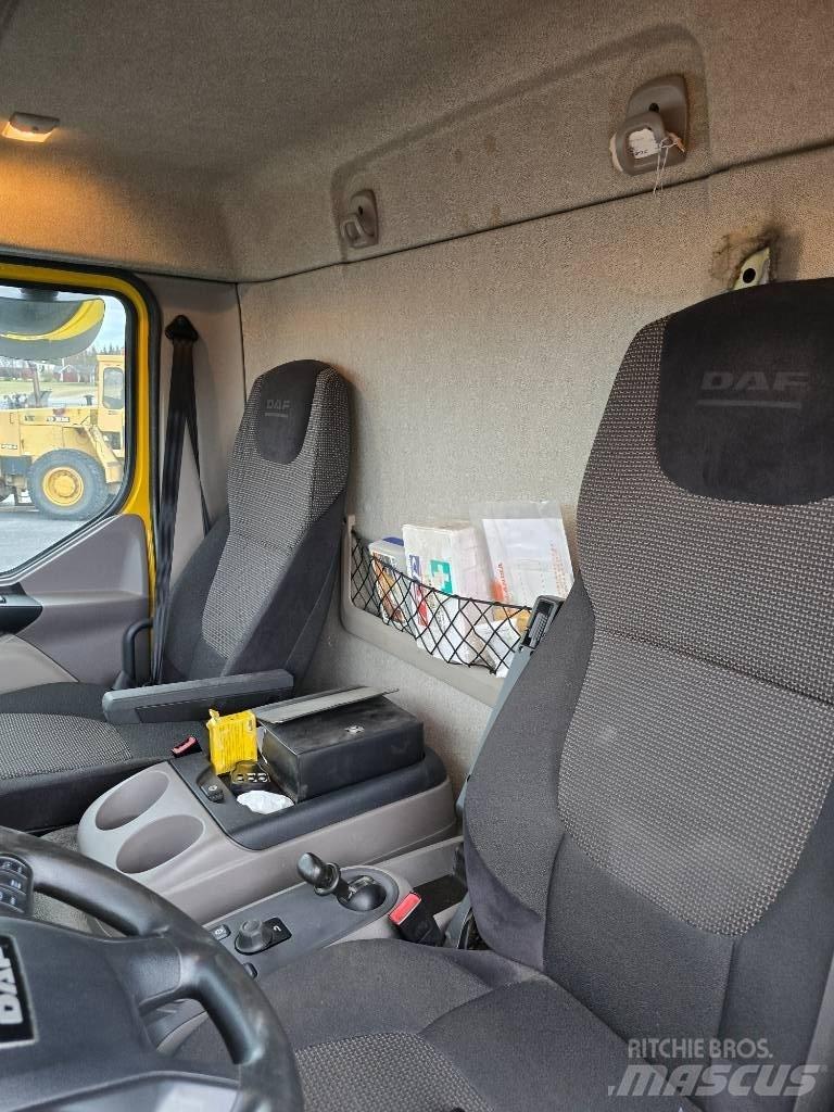 DAF LF 12.220 ボックスボディー、ウイング、箱車