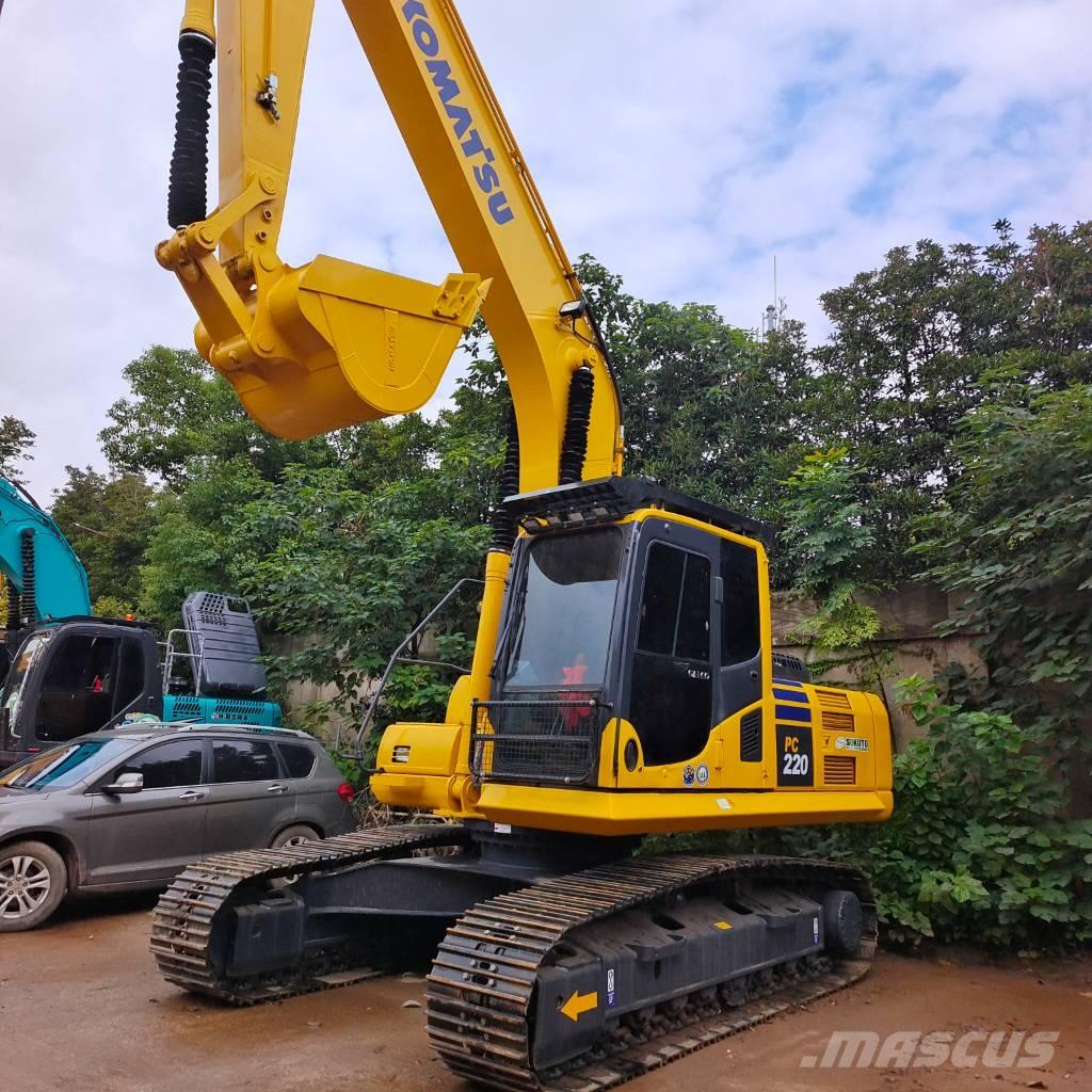 Komatsu PC 220-8 大型油圧ショベル12t以上（パワーショベル・ユンボ）