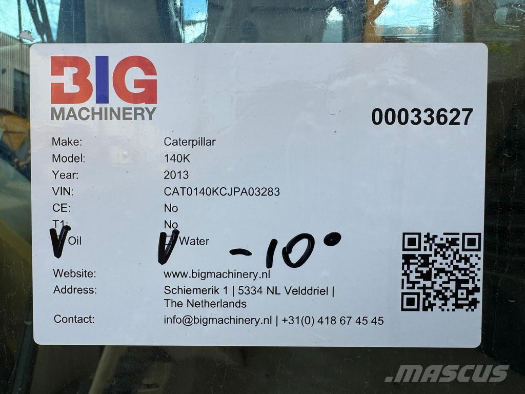 CAT 140K モーターグレーダー