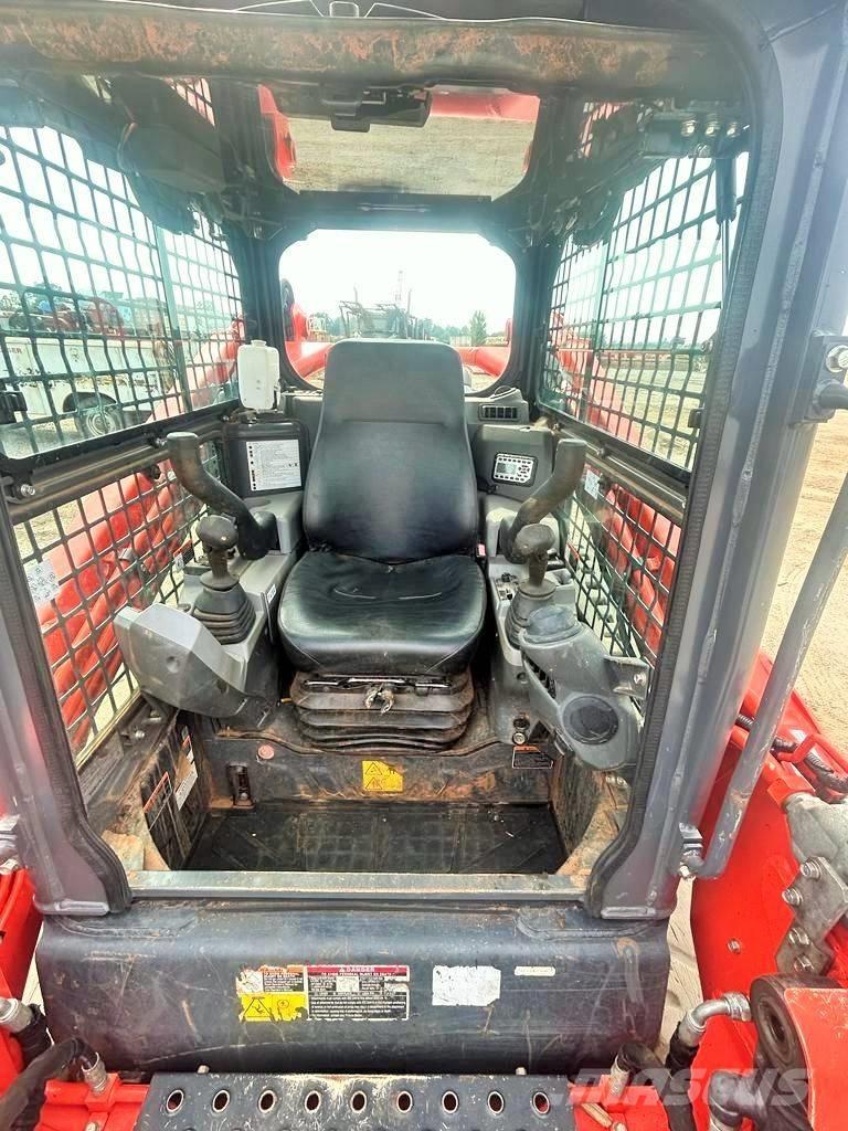 Kubota SVL 95-2 スキッドステアローダー