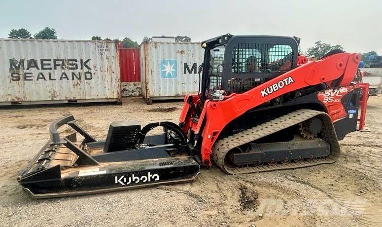 Kubota SVL 95-2 スキッドステアローダー
