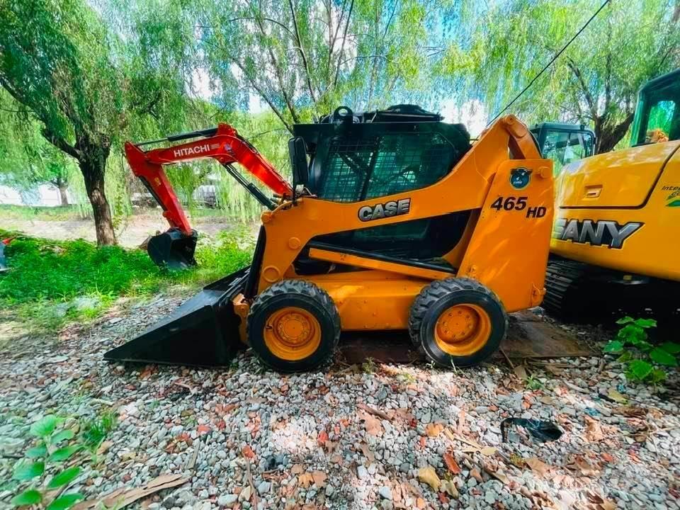 CASE 465 HD スキッドステアローダー