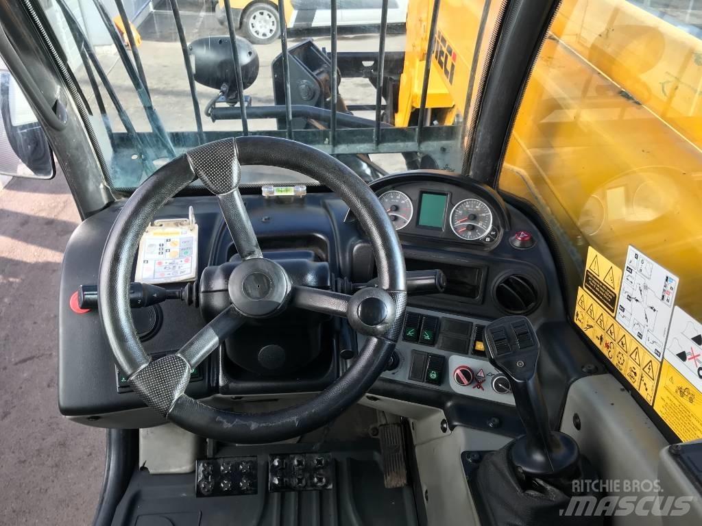 Dieci Runner 40.13 テレスコーピックハンドラー