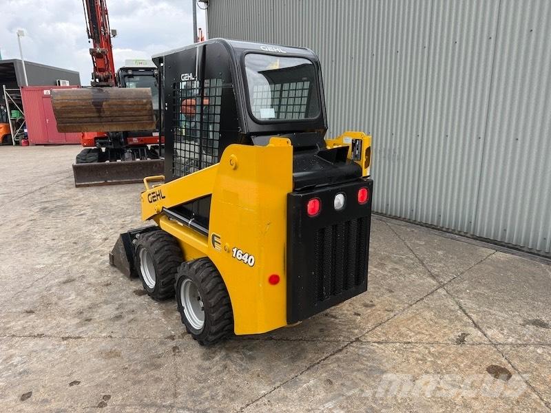 Gehl 1640 スキッドステアローダー
