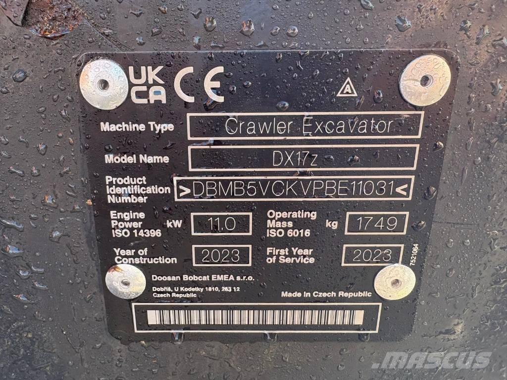 Doosan DX 17 ミニ油圧ショベル 7t以下（ミニユンボ・ミニディガー）