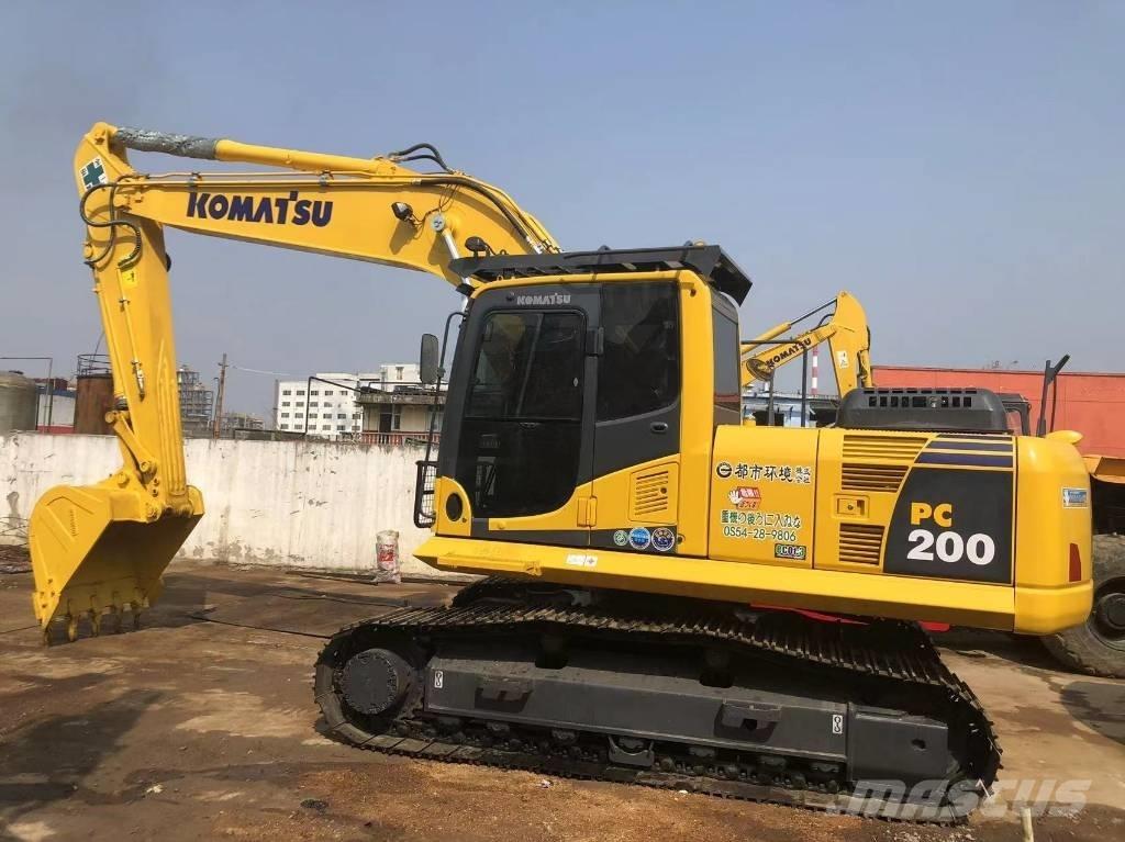 Komatsu PC200-8 大型油圧ショベル12t以上（パワーショベル・ユンボ）