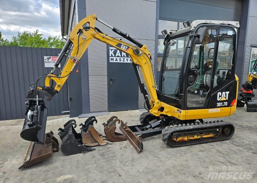 CAT 301.7 D ミニ油圧ショベル 7t以下（ミニユンボ・ミニディガー）